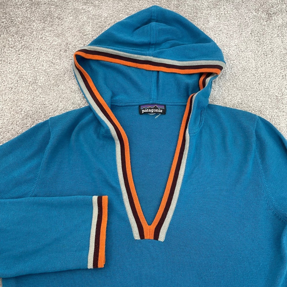 Patagonia Hoodie Womens Medium V Neck Knit Striped Trim Pullover Sweater Tunic
